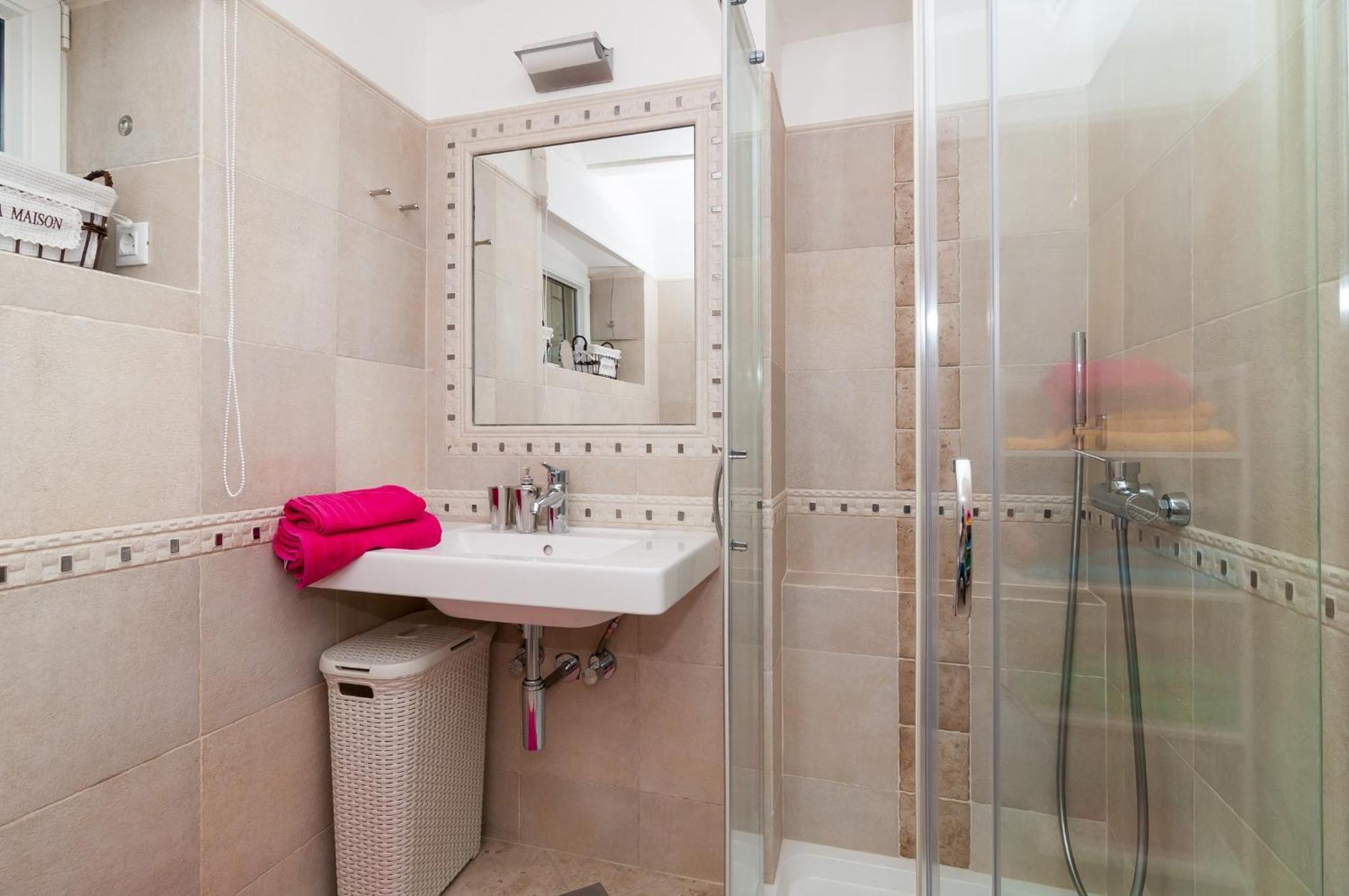 Apartments Carmen & Tosca Dubrovnik Bagian luar foto