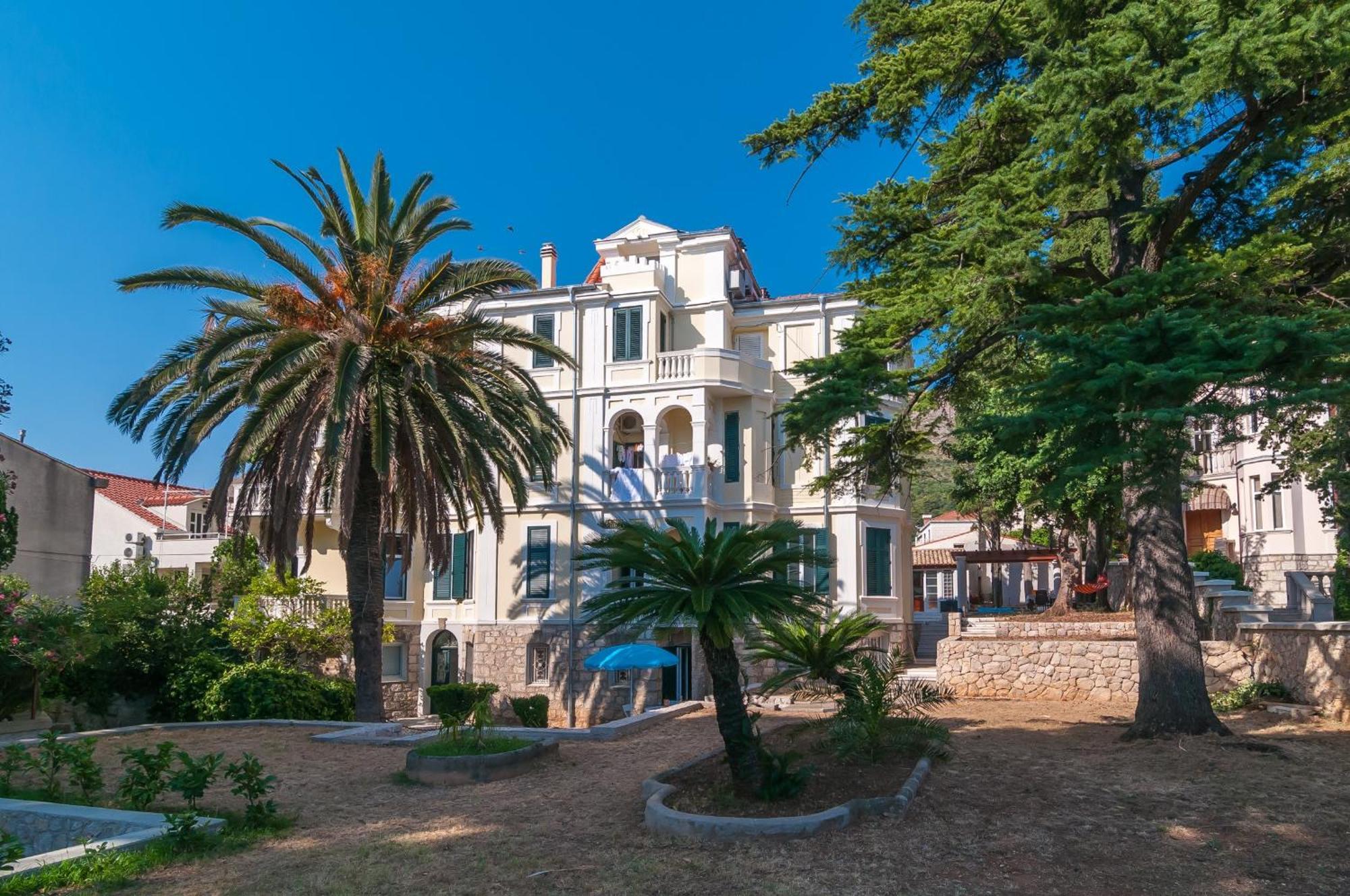 Apartments Carmen & Tosca Dubrovnik Bagian luar foto